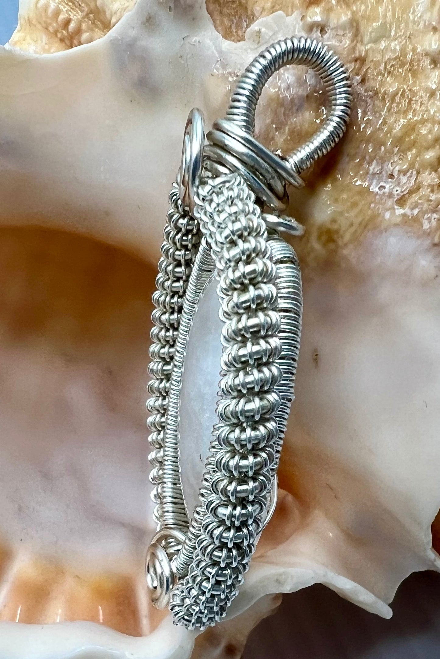 Spirit of the Moonlight – Moonstone Handwoven Silver Moonstone Pendant
