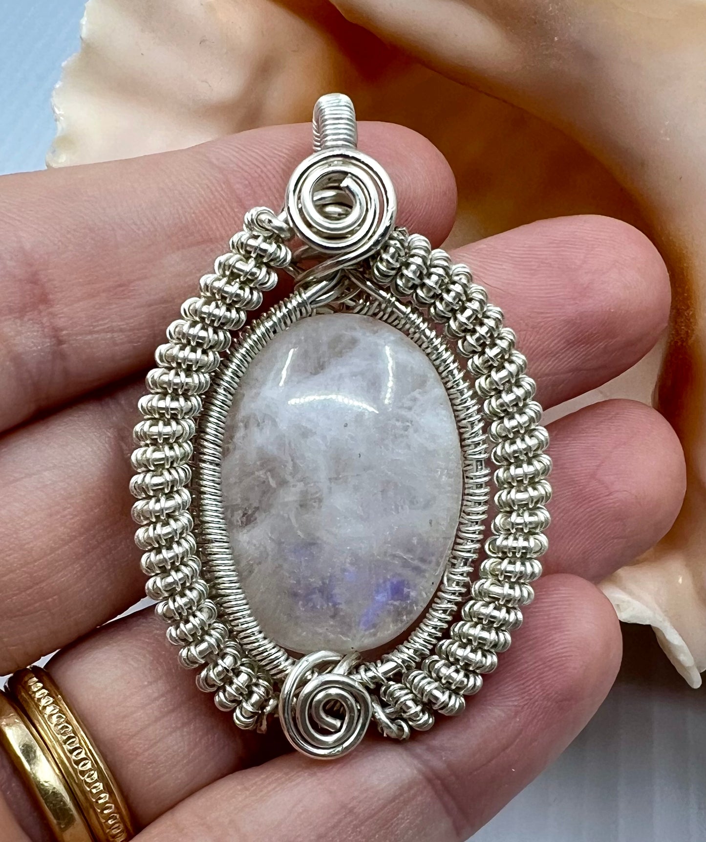Spirit of the Moonlight – Moonstone Handwoven Silver Moonstone Pendant